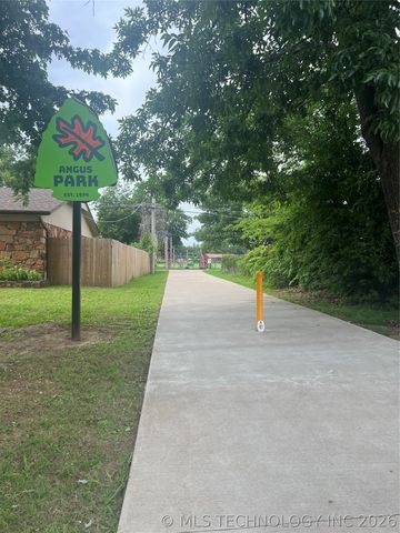 4919 Nassau Avenue, Sand Springs, OK 74063