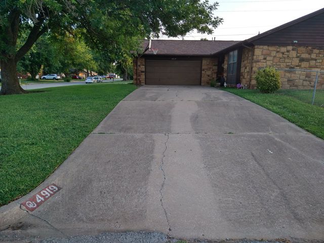 4919 Nassau Avenue, Sand Springs, OK 74063