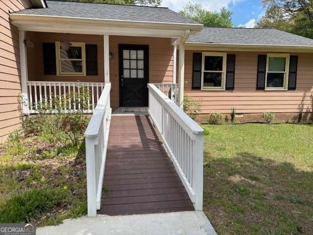 1963 Carriage Way, Lawrenceville, GA 30043