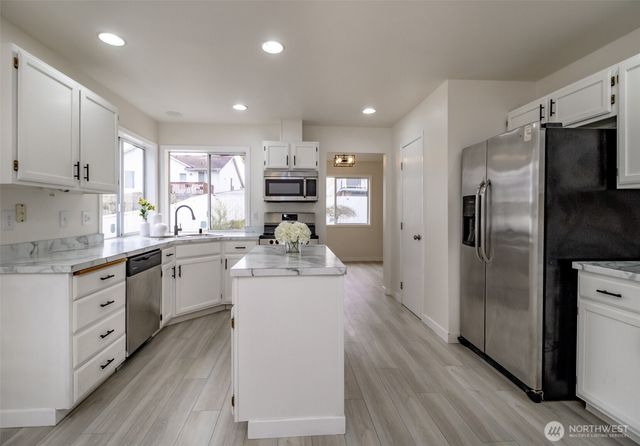 1666 S 85th Street, Tacoma, WA 98444