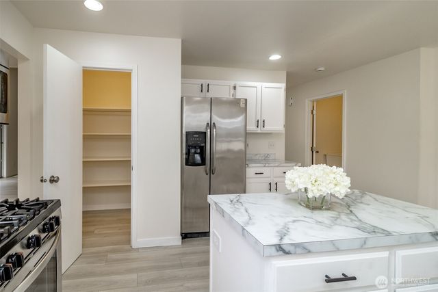 1666 S 85th Street, Tacoma, WA 98444