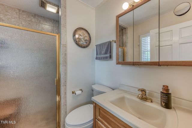 6 Bridgewood Court, Johnson City, TN 37604