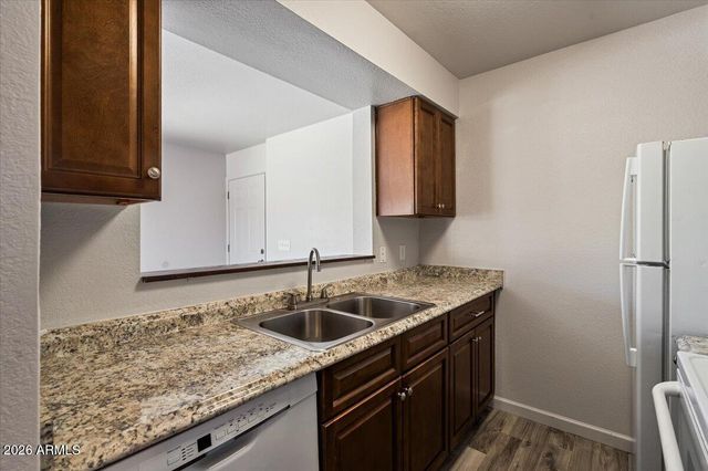 1346 E MOUNTAIN VIEW Road 209, Phoenix, AZ 85020