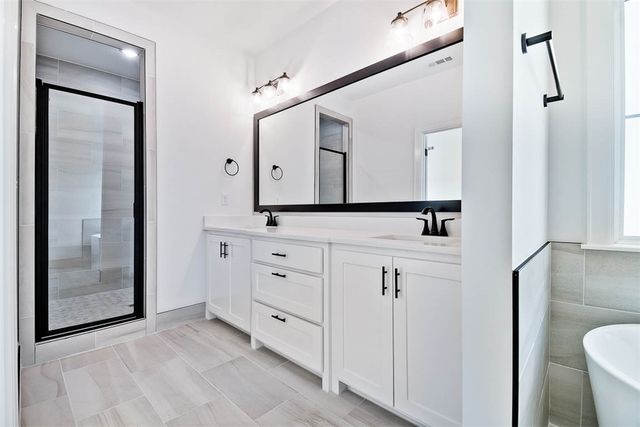 28 Kirkcolm Drive, Bella Vista, AR 72715