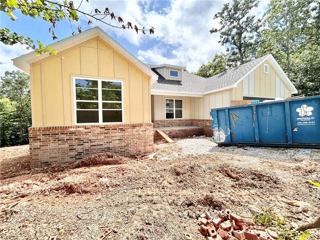 28 Kirkcolm Drive, Bella Vista, AR 72715