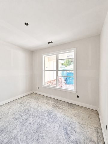 28 Kirkcolm Drive, Bella Vista, AR 72715