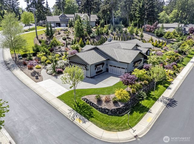 616 Hyak Way, Fox Island, WA 98333