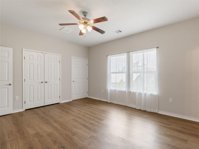 118 W Dahlgreen, Wharton, TX 77488