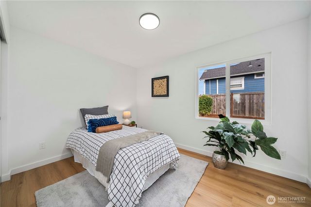 1503 S Ridgewood Avenue, Tacoma, WA 98405