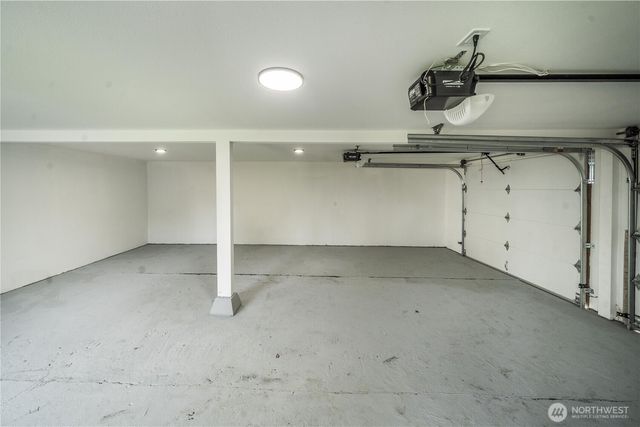 1503 S Ridgewood Avenue, Tacoma, WA 98405