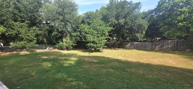 1065 Abbie Lane, Glen Rose, TX 76043