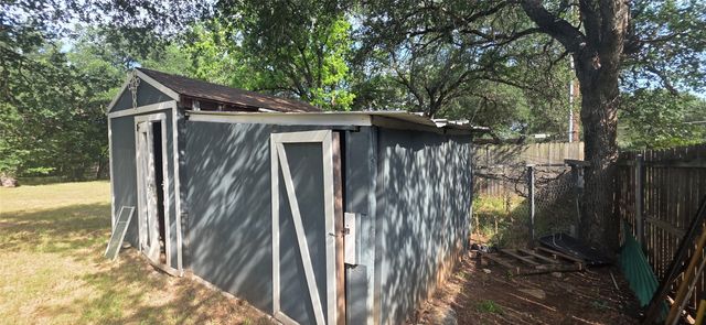 1065 Abbie Lane, Glen Rose, TX 76043