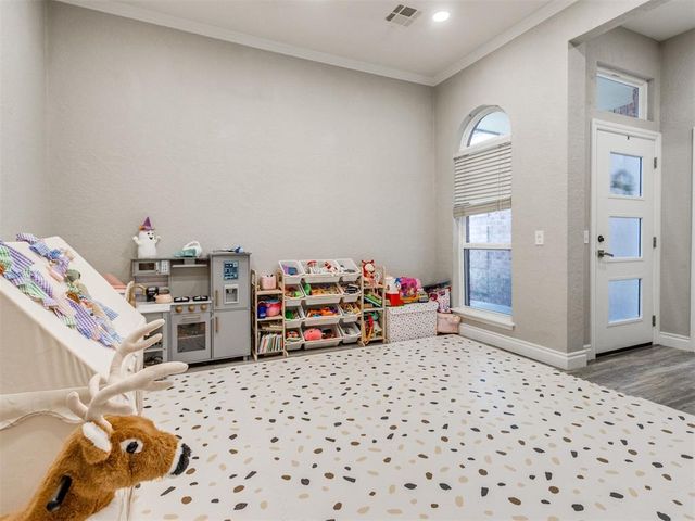 2713 Weymouth Way, Norman, OK 73071