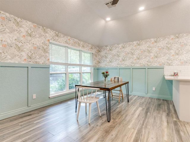 2713 Weymouth Way, Norman, OK 73071