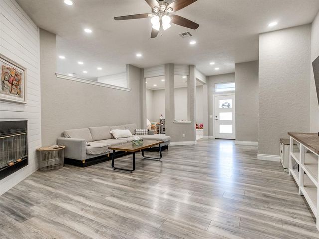 2713 Weymouth Way, Norman, OK 73071