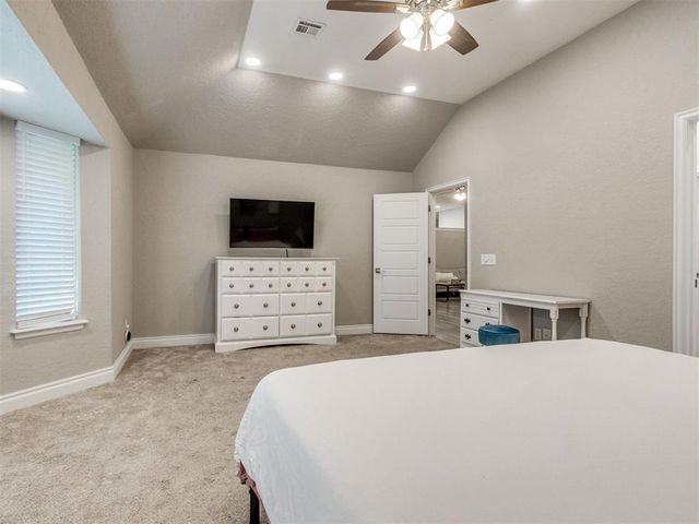 2713 Weymouth Way, Norman, OK 73071