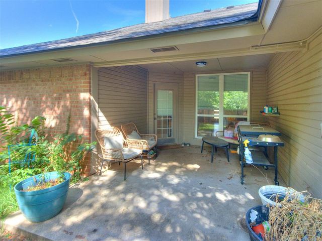2713 Weymouth Way, Norman, OK 73071