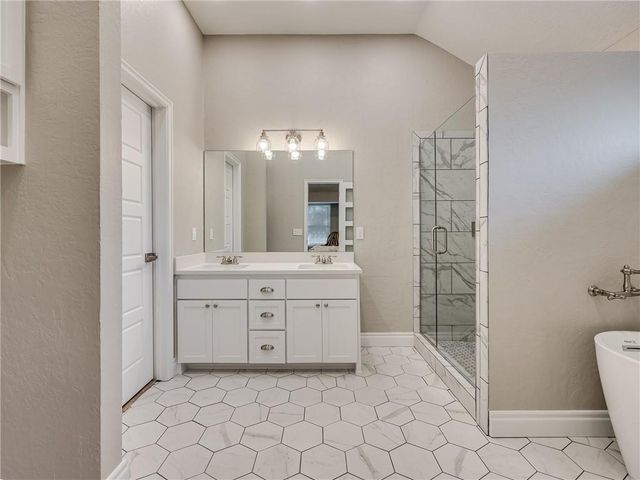 2713 Weymouth Way, Norman, OK 73071