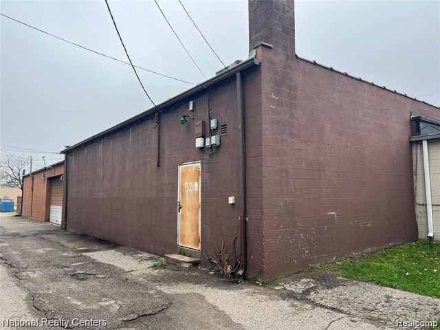 15210 Middlebelt Road, Livonia, MI 48154