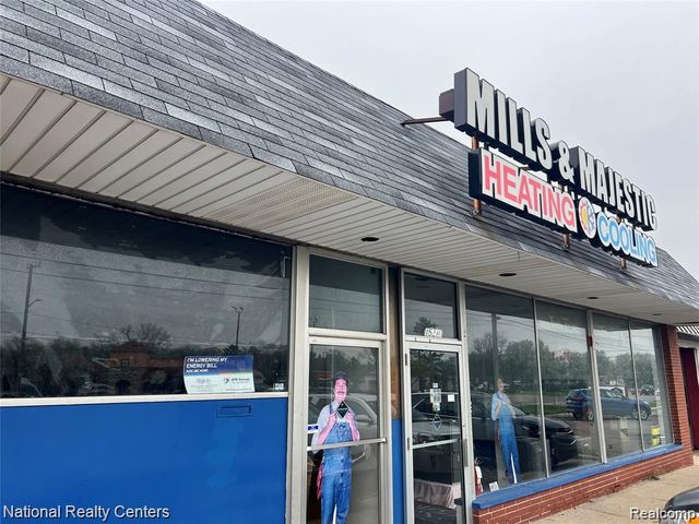 15210 Middlebelt Road, Livonia, MI 48154