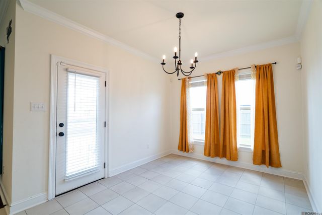 1660 Rangeland Ave, Zachary, LA 70791