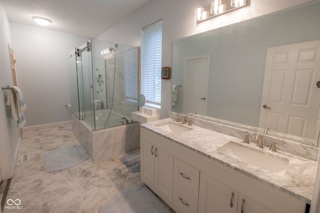 11833 Westwood Drive, Carmel, IN 46033