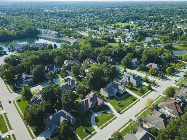 11833 Westwood Drive, Carmel, IN 46033