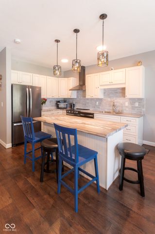 11833 Westwood Drive, Carmel, IN 46033