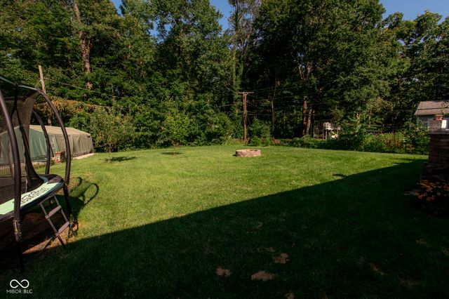 11833 Westwood Drive, Carmel, IN 46033