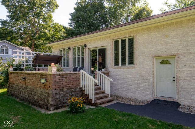 11833 Westwood Drive, Carmel, IN 46033
