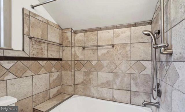 4240 FAIRVIEW AVE, Newtown Square, PA 19073