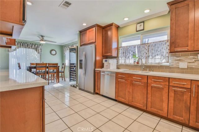 23104 Poplar Glen, Valencia, CA 91354