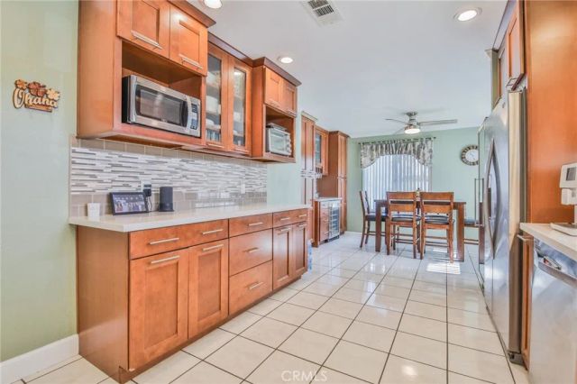 23104 Poplar Glen, Valencia, CA 91354