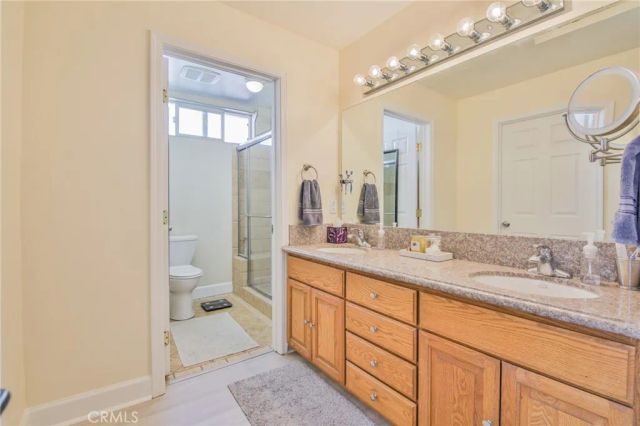 23104 Poplar Glen, Valencia, CA 91354