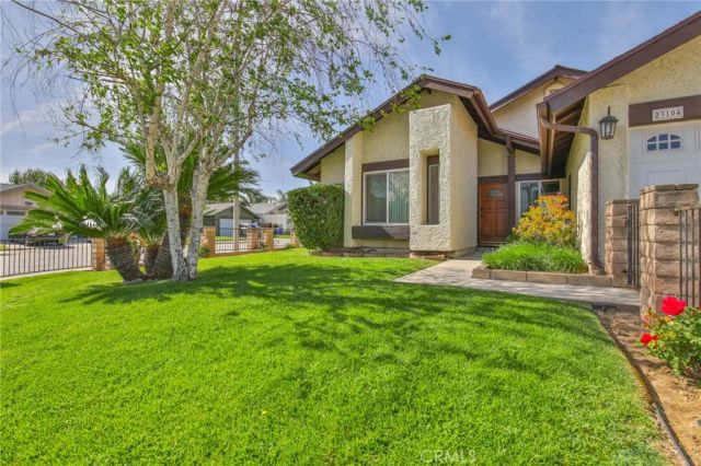 23104 Poplar Glen, Valencia, CA 91354