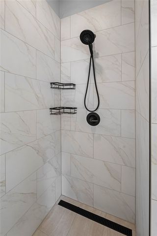 1103 Vista Bell Drive, Cave Springs, AR 72718