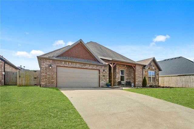 1103 Vista Bell Drive, Cave Springs, AR 72718