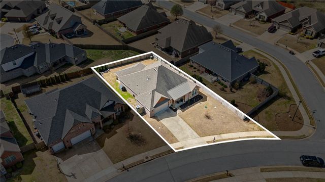 1103 Vista Bell Drive, Cave Springs, AR 72718