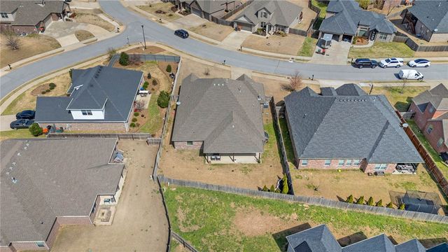 1103 Vista Bell Drive, Cave Springs, AR 72718