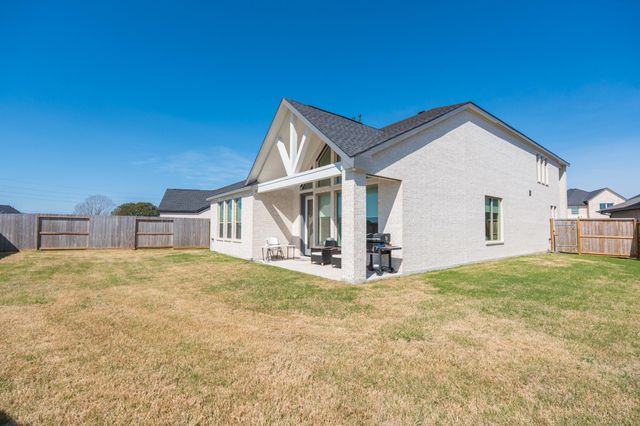 102 Shining Succulent Drive, Richmond, TX 77406