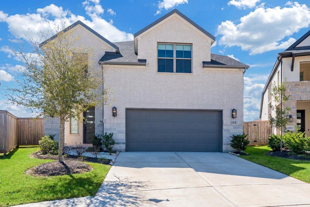 102 Shining Succulent Drive, Richmond, TX 77406