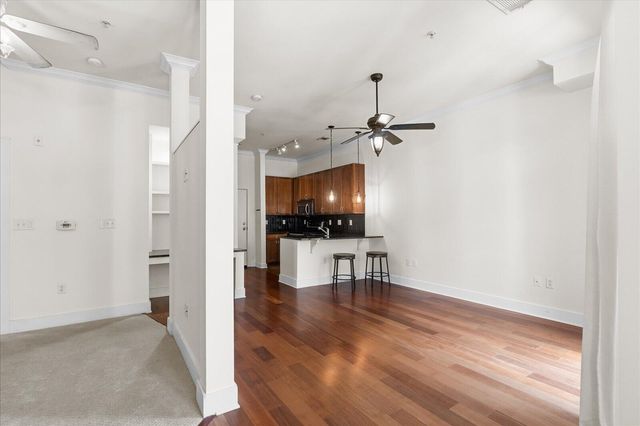 129 Walnut Street Unit 212, Chattanooga, TN 37403