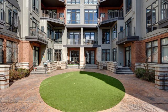 129 Walnut Street Unit 212, Chattanooga, TN 37403