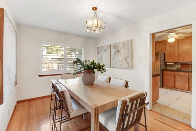 4040 Parkside Ct, Sacramento, CA 95822