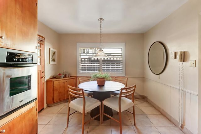 4040 Parkside Ct, Sacramento, CA 95822