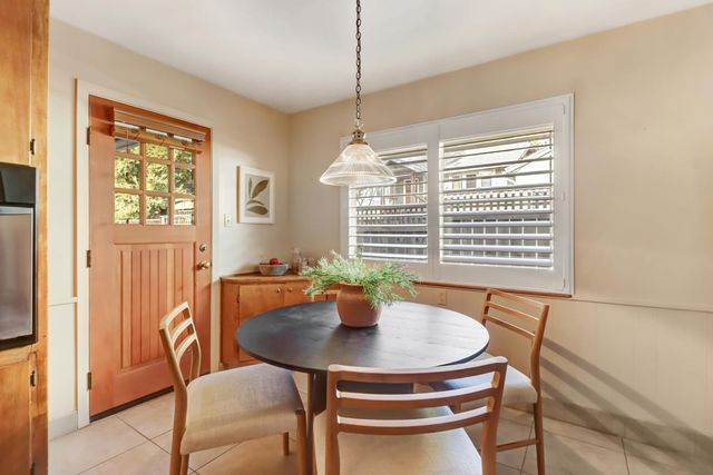 4040 Parkside Ct, Sacramento, CA 95822