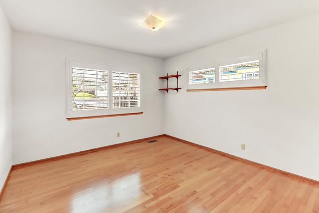 4040 Parkside Ct, Sacramento, CA 95822