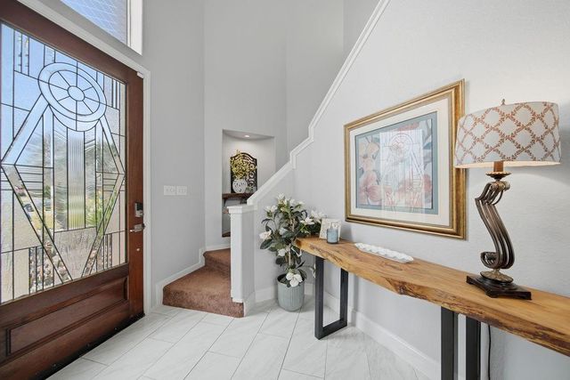 527 S Ohio Avenue, La Porte, TX 77571