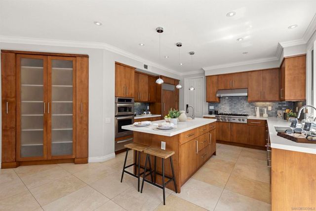 4913 Smith Canyon Ct, San Diego, CA 92130