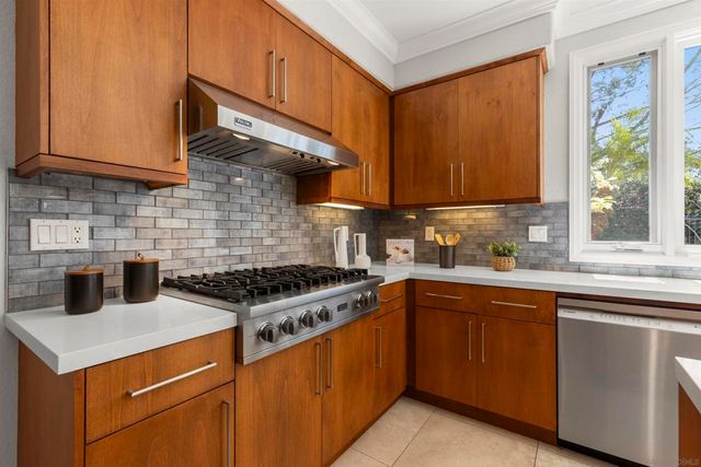 4913 Smith Canyon Ct, San Diego, CA 92130